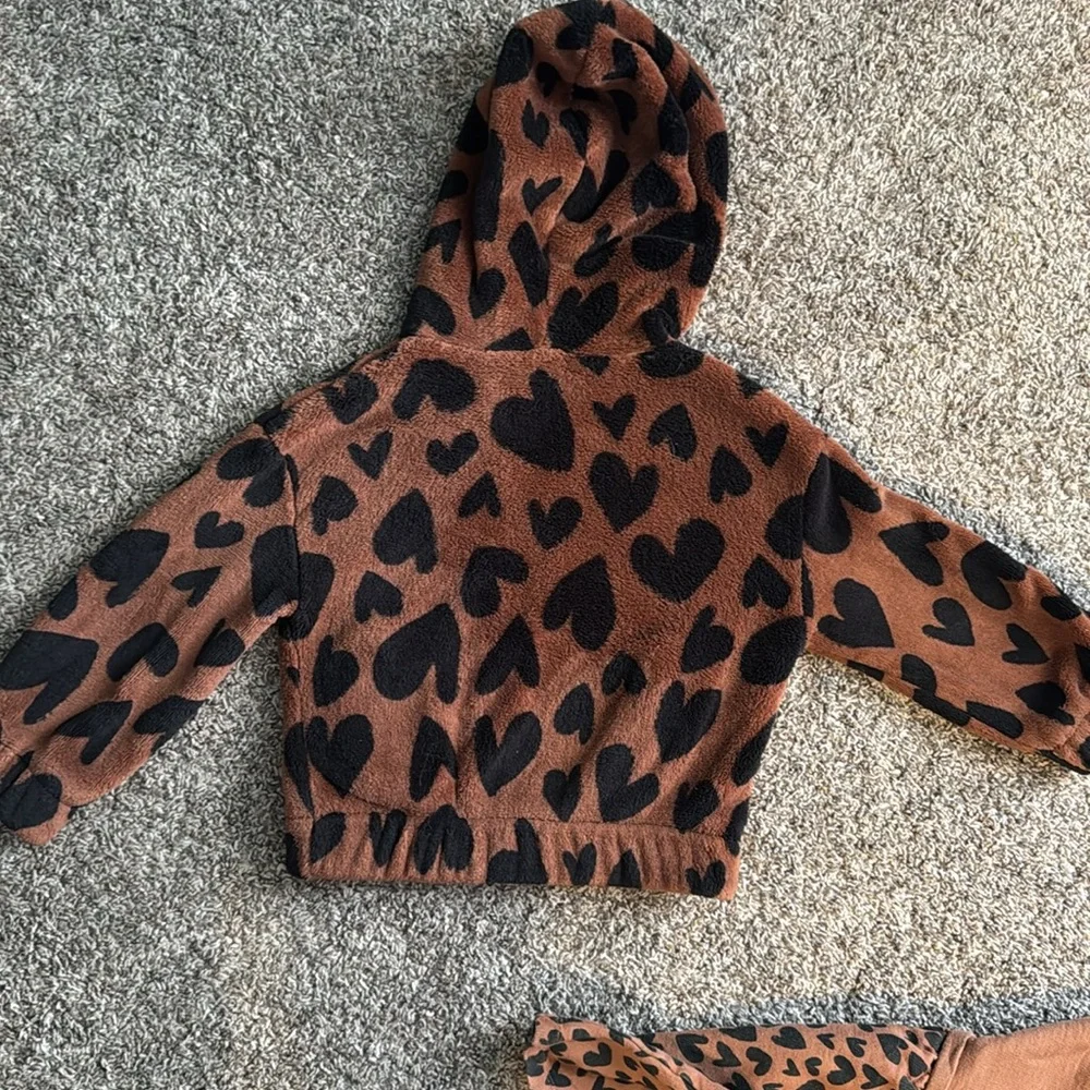 2/$10 3T Fuzzy sweatshirt and matching dress